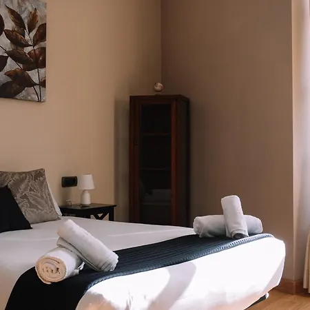 Lejlighed Elegancia En La Plaza De By