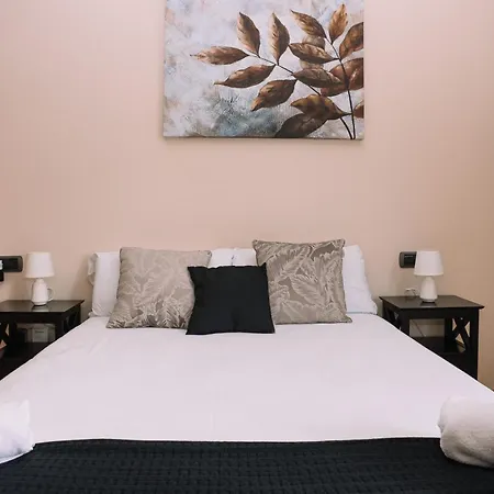 Elegancia En La Plaza De By Lejlighed *